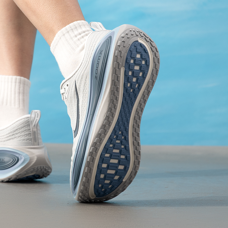 Nike Men's Shoes Original Ligh - огляд і ціна Lightweight Road Running Shoes